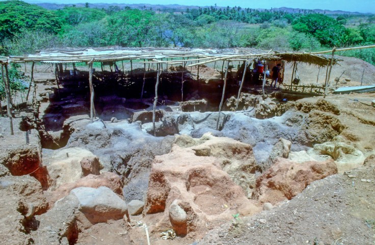 Los arqueólogos estudian conexiones entre los difuntos enterrados en el Cerro Juan Díaz,&nbsp;Panamá