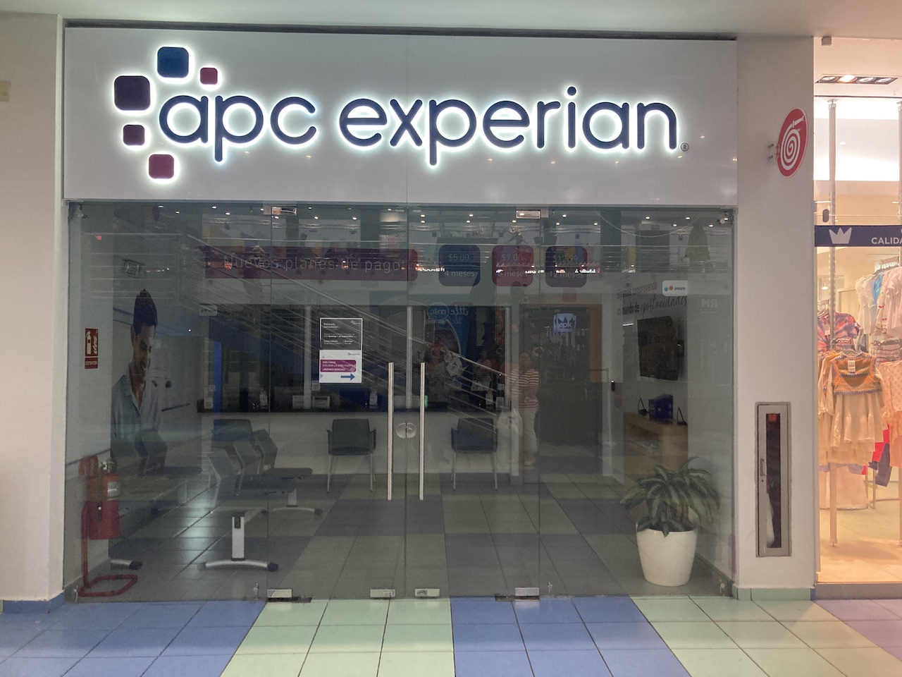 Recomendaciones clave para compras seguras en línea durante temporada fin de año, APC&nbsp;Experian