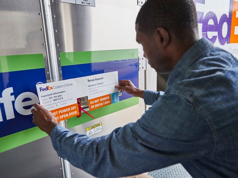 Rampa de operaciones FedEx, en Aeropuerto Internacional de Tocumen, recibió Certificación CEIV Pharma de&nbsp;IATA