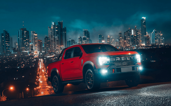 El Karry Rely R8 llegó al mercado panameño como la propuesta más completa del segmento: domina la ciudad, conquista cualquier terreno y está listo para el trabajo, todo en un solo vehículo. (Foto, Grupo Silaba).