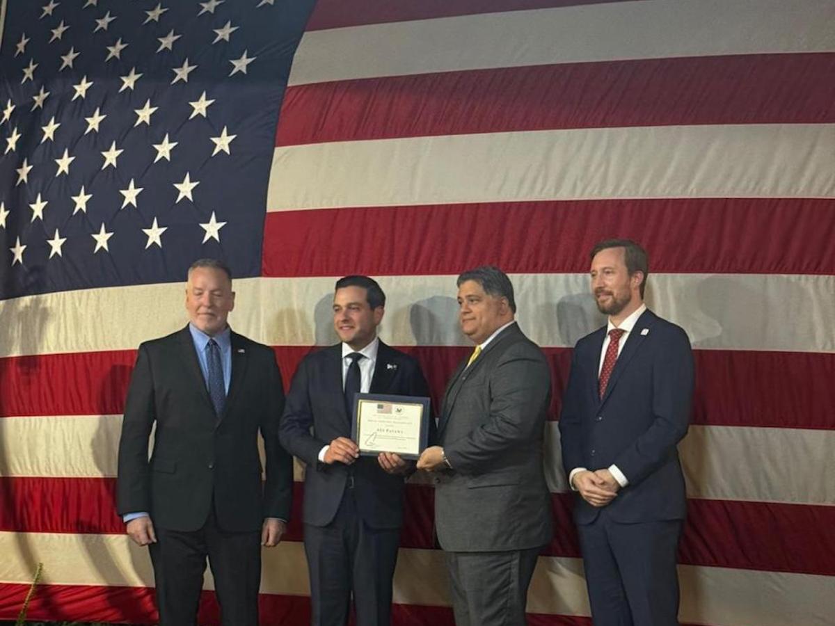 Reconocimiento “Buena Compañía” recibió AES Panamá, por contribución en fortalecimiento relaciones comerciales Panamá-EE.&nbsp;UU.