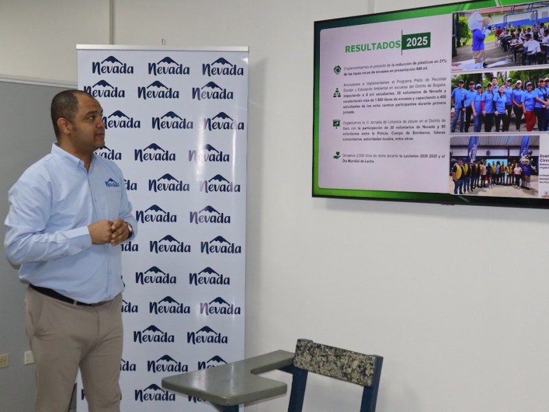 Segunda fase proyecto de reciclaje y educación escolar: Superar 4,000 libras de envases&nbsp;recuperados