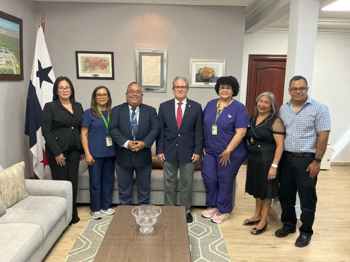 Reunión productiva sostuvo el sector farmacéutico con el ministro de&nbsp;Salud